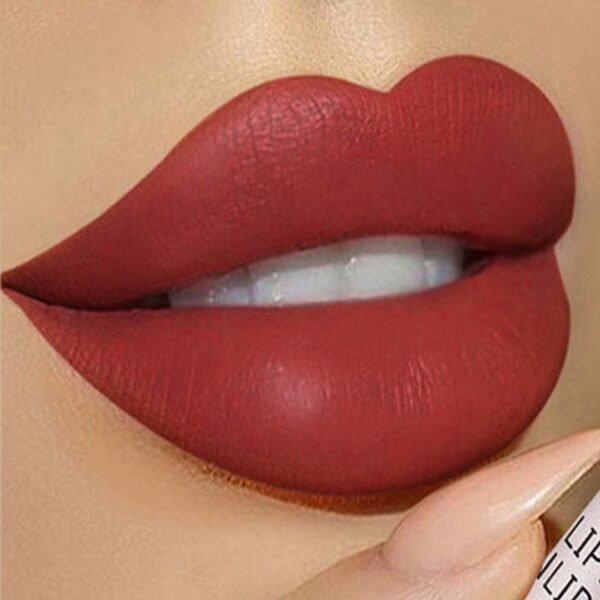 ULYXA LIP | Rouge à Lèvre 2 en 1 – Image 9